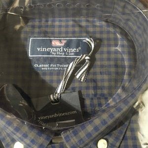 Vineyard Vines button down